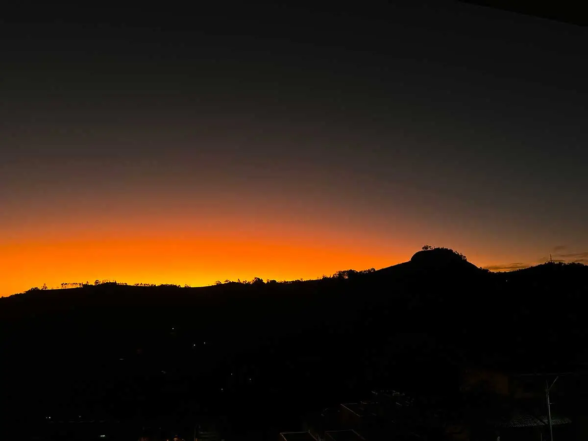 Mega Tirolesa de Pedra Bela